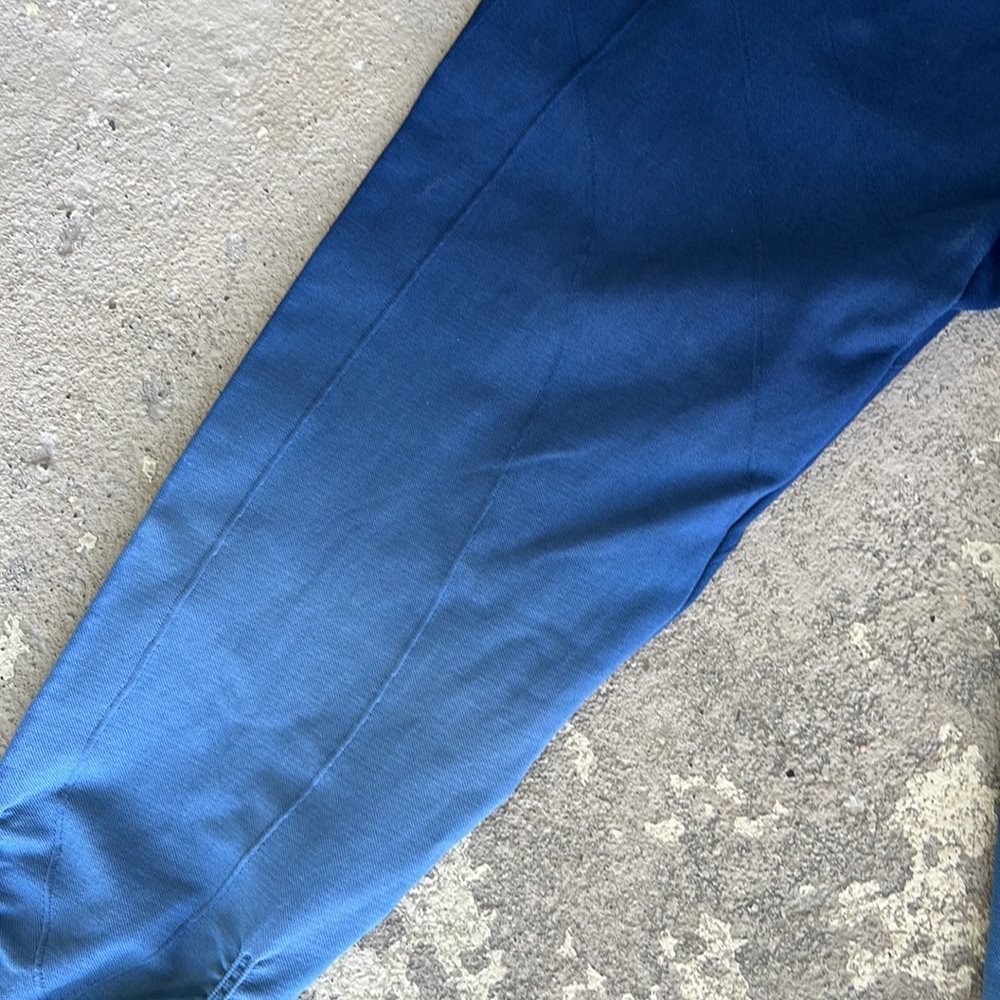Like new Forever 21 ombre Capri leggings - Picture 11 of 11